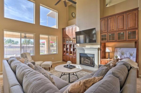 Luxe Glendale Retreat with Private Pool and Grill, Peoria